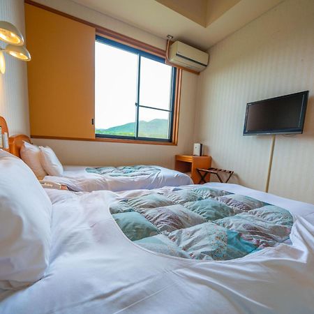 Yawaragi-No-Sato Yadoya Otel Yufu Oda fotoğraf